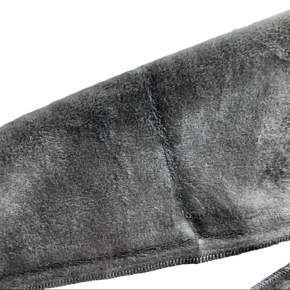 Stretch Pants with fuzzy lining - Picture 6 of 7